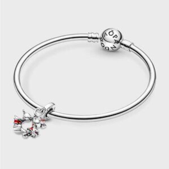 Pandora Disney Mickey Mouse & Minnie Mouse Kissing Charm - Picture 4 of 5